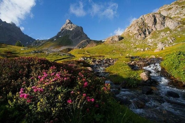 Vallée de la clarée dans les Hautes-Alpes